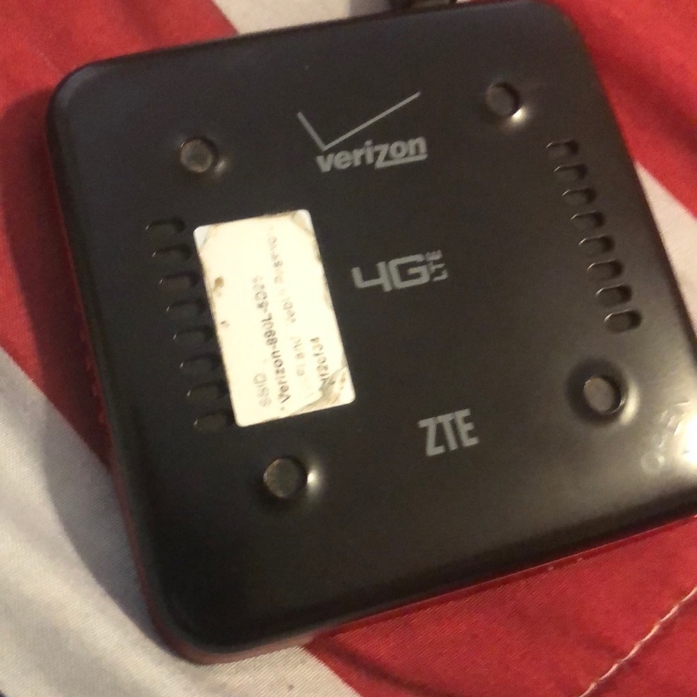 Verizon jet pack with SIM card. Just add data